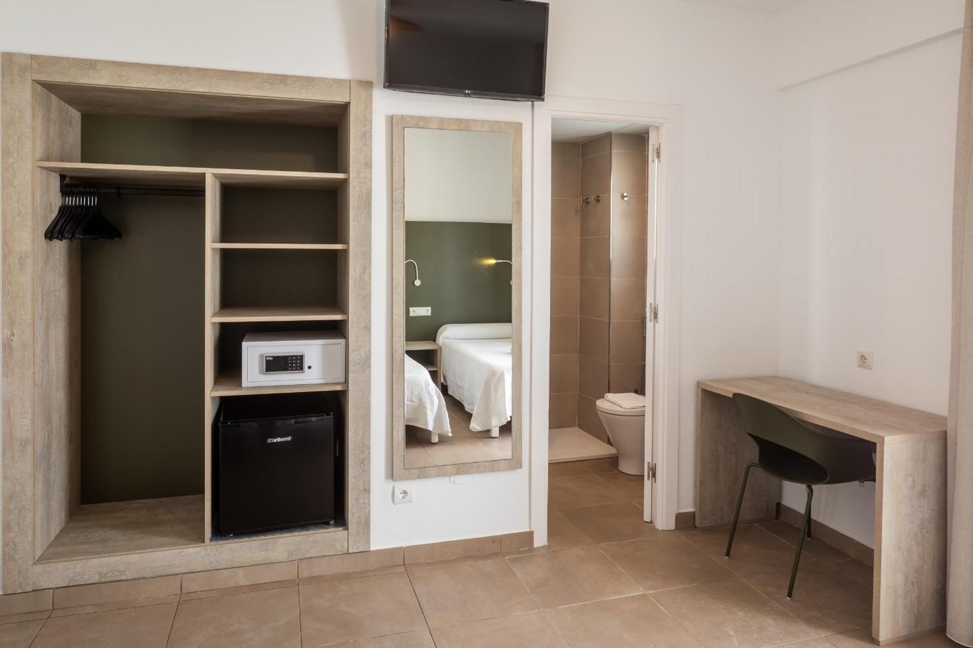 Hostal Alicante Σαν Αντόνιο Εξωτερικό φωτογραφία