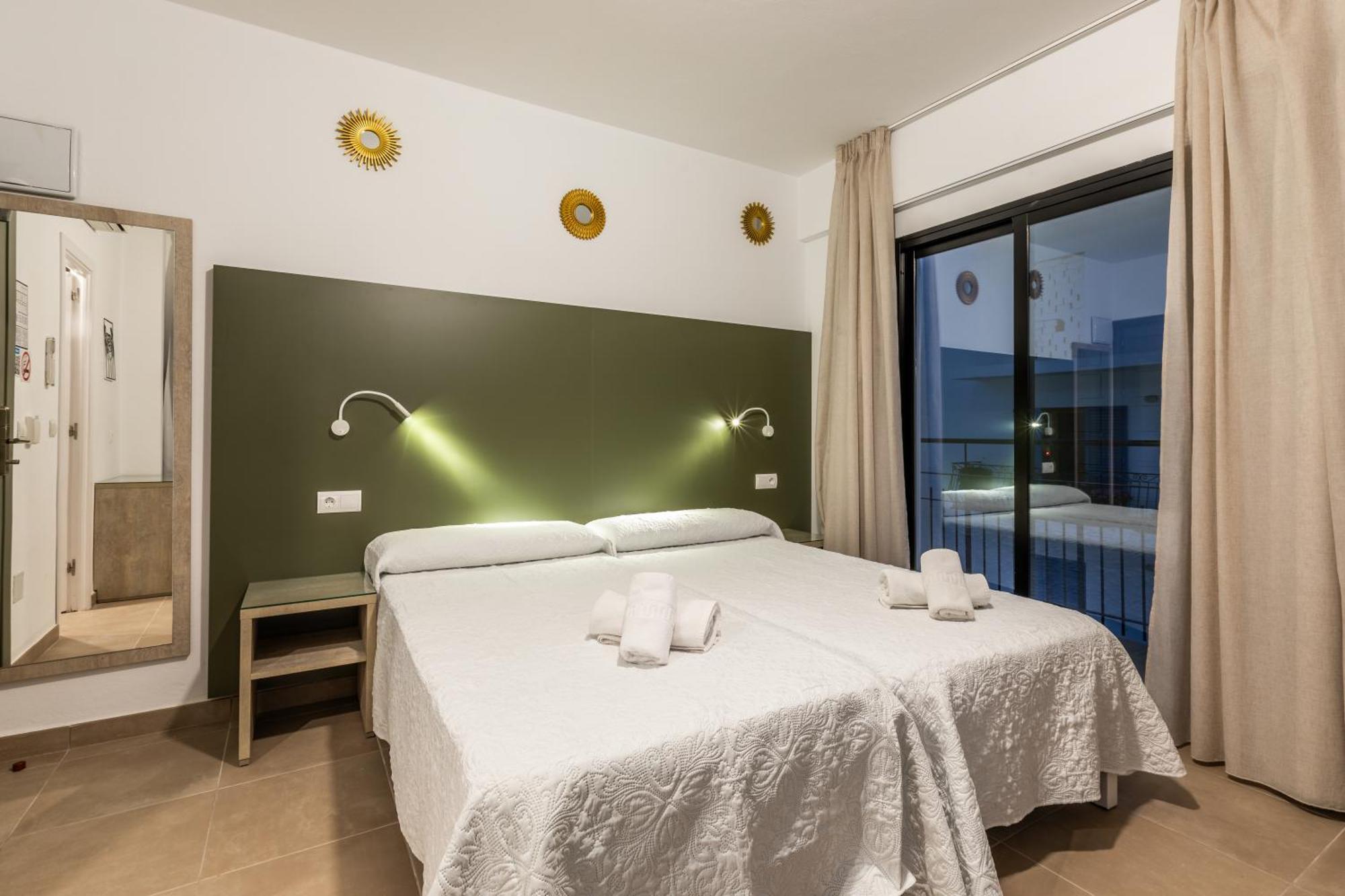 Hostal Alicante Σαν Αντόνιο Εξωτερικό φωτογραφία